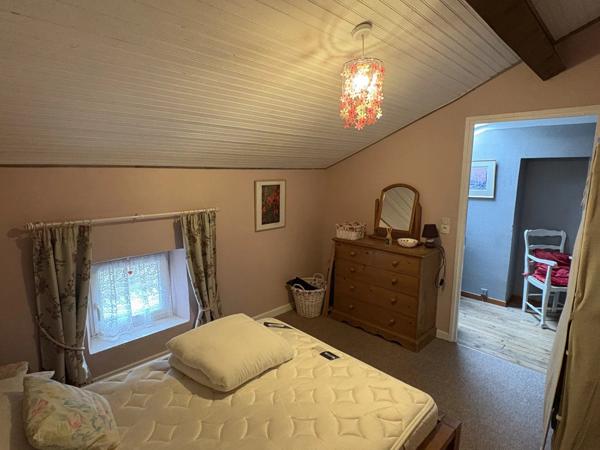 Vente Maison 6 pièces 155 m2 à L'Aiguillon