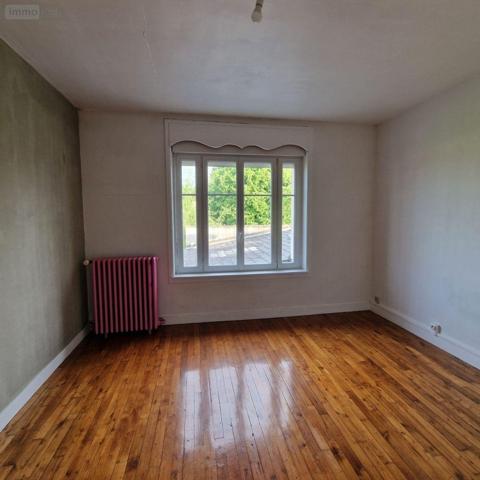 Maison de ville à vendre à Saint-Pierre-des-Nids en Mayenne (53370), ref : 12725/753   
mairie