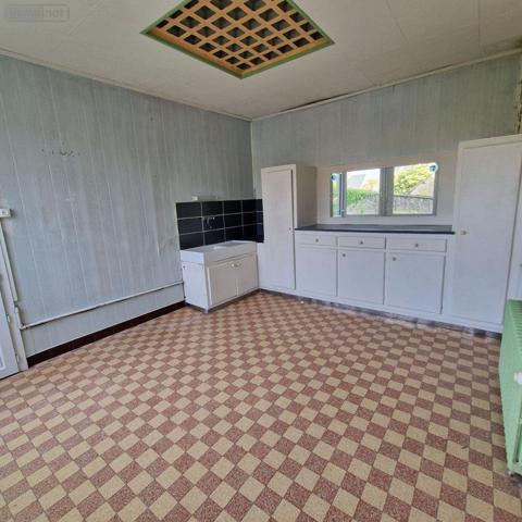 Maison de ville à vendre à Saint-Pierre-des-Nids en Mayenne (53370), ref : 12725/753   
mairie