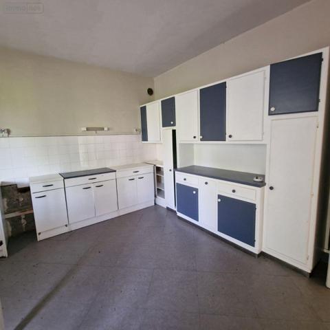 Maison de ville à vendre à Saint-Pierre-des-Nids en Mayenne (53370), ref : 12725/753   
mairie