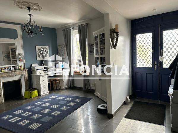 À vendre Maison 9 pièces 195 m² - Châteauneuf-en-thymerais 28170