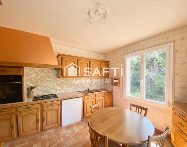 Beaugency - Maison familiale - 5 chambres -Terrain de 1 254 m²
