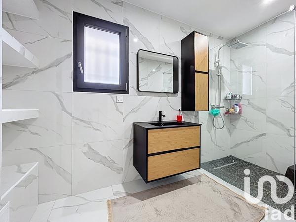 Maison à vendre 5 pièces 140 m² Corneilhan