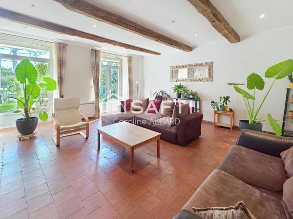 Charme / Insert / Nombre chambre / parcelle / Panneaux aérovoltaïque / Thermodynamique / Ramassage scolaire