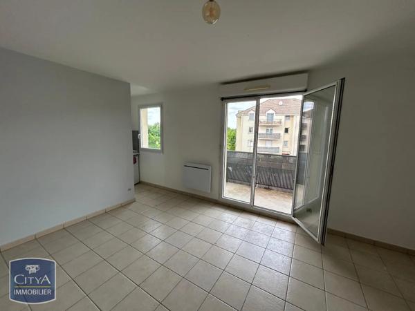 Appartement à louer 2 pièces 48.25m² Saint-André-les-Vergers (10120)