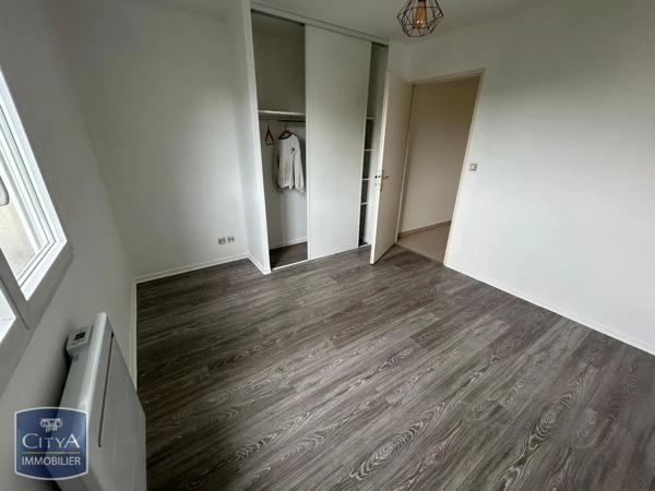 Appartement à louer 2 pièces 48.25m² Saint-André-les-Vergers (10120)