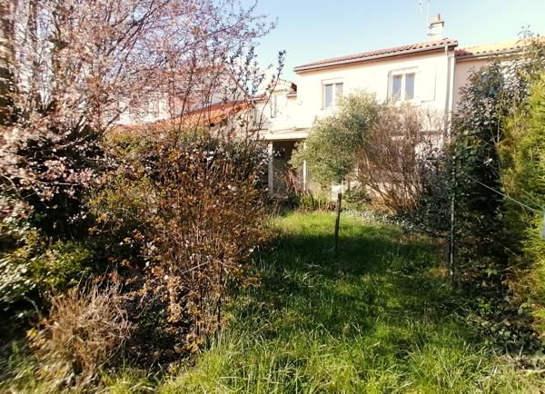A saisir dans un secteur très prisé aux portes de POITIERS