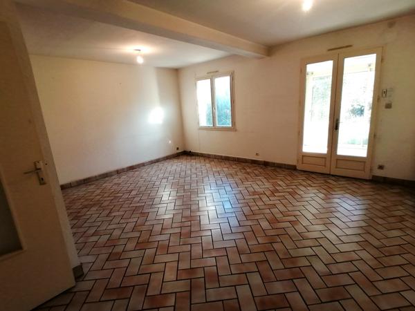 A saisir dans un secteur très prisé aux portes de POITIERS