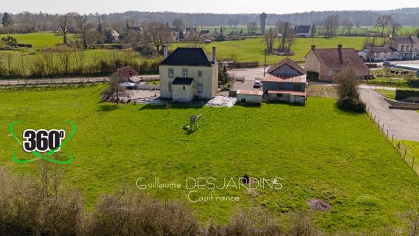 Maison avec dépendances et grand terrain proche SEES (61)