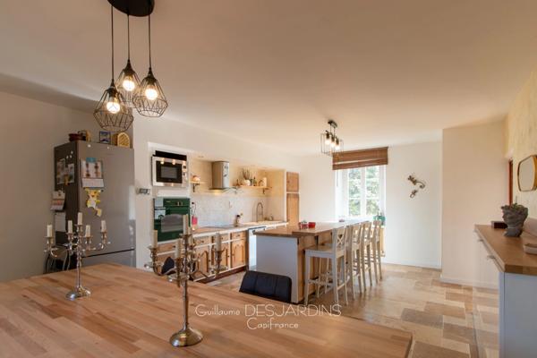 Maison avec dépendances et grand terrain proche SEES (61)