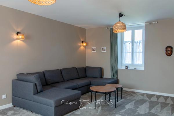 Maison avec dépendances et grand terrain proche SEES (61)