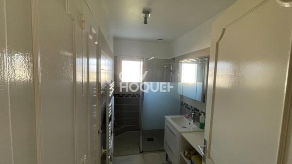 Maison familiale à Sémussac : Confort moderne et cadre verdoyant à deux pas des plages