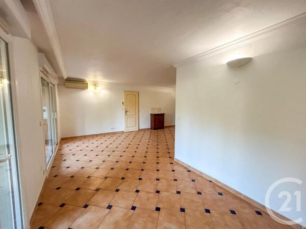 Appartement T4 à vendre  4 pièces - 54,31 m2 CAVALAIRE SUR MER - 83