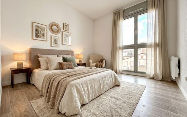 Appartement à vendre    3 pièces • 80 m2 Toulouse