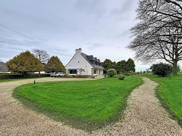 Propriété à Plérin avec grand terrain