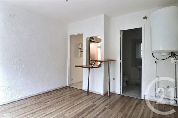Appartement F1 à vendre  1 pièce - 18,50 m2 TREMBLAY EN FRANCE - 93