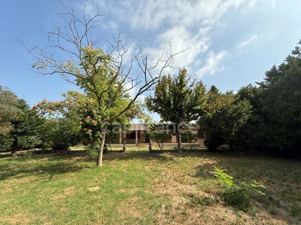 Maison individuelle 155m2. Jardin arboré de 2000m2