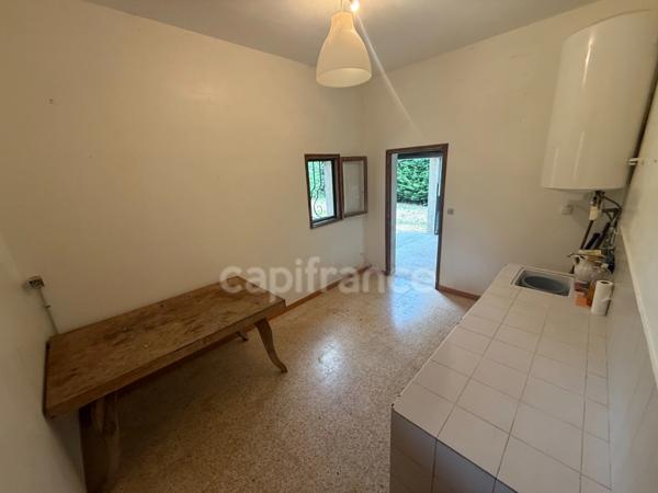 Maison individuelle 155m2. Jardin arboré de 2000m2