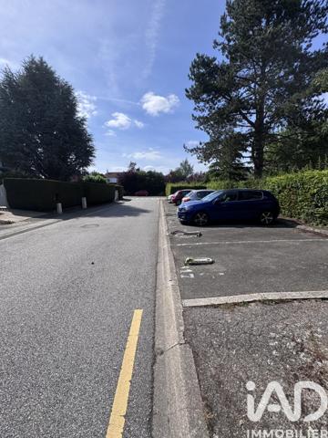 Parking à vendre 12 m² Le Mesnil-Saint-Denis