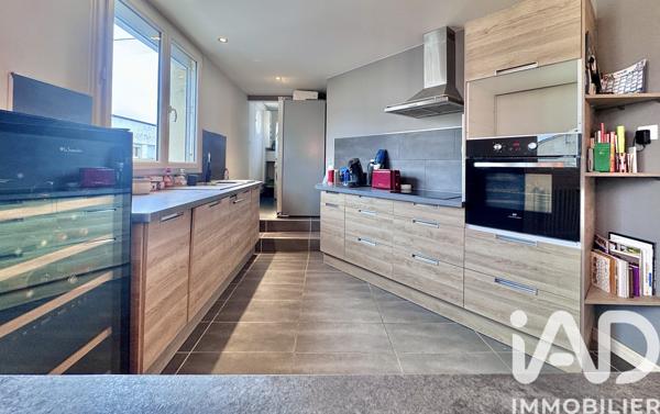 Appartement à vendre 5 pièces 98 m² Auxerre