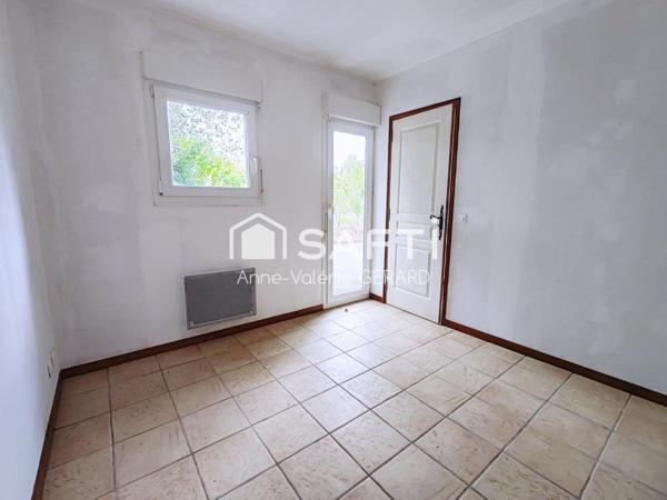 Maison en pierre – 3 chbs – 5 096 m² de terrain