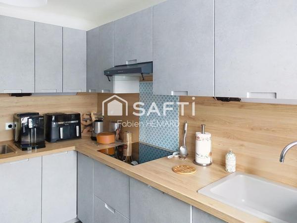 PAVILLON RENOVE AU SEIN D'UN AGREABLE VILLAGE