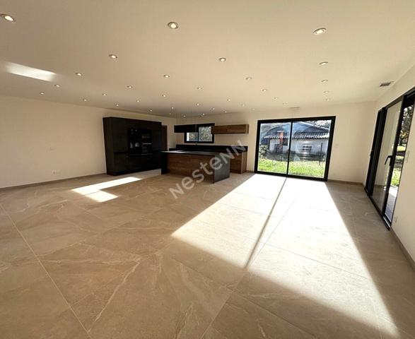 Maison neuve 150 m² de plain pied à 10 min de Montauban