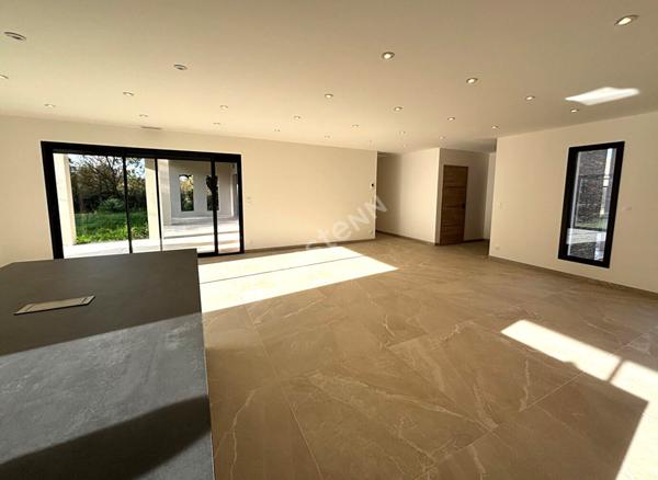 Maison neuve 150 m² de plain pied à 10 min de Montauban