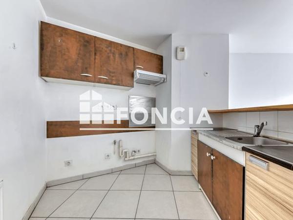 À vendre Studio 44 m² - Tassin-la-demi-lune 69160