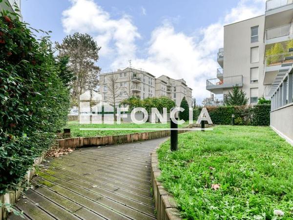 À vendre Studio 44 m² - Tassin-la-demi-lune 69160