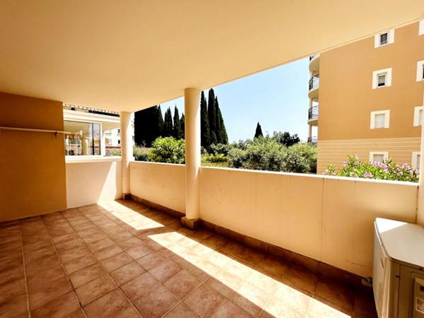 Appartement T4 avec garage - Hyères