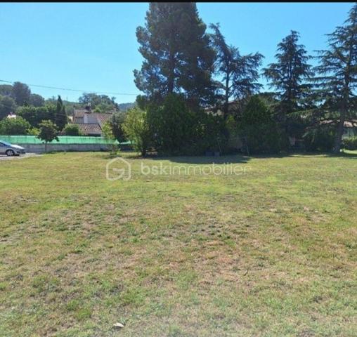 Lotissement de 949 m²