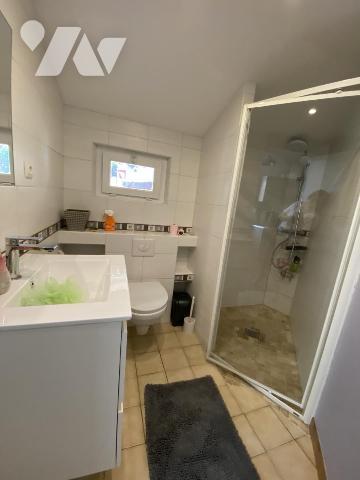 Immeuble de caractère en monopropriété – Deux logements – Dépendances – Terrain de 1 509 m² 