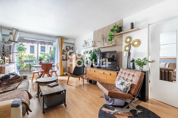 75015 Paris | Convention | 2 pièces 54 m² | Balcon Ouest | Cave | Parking possible