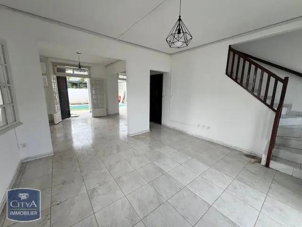 Maison à louer 4 pièces 90m²