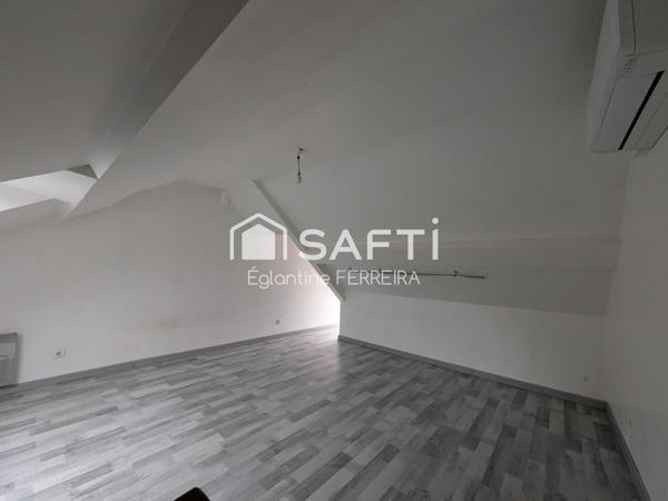 ISSOUDUN, MAISON DE VILLE T2 DE 65M² AVEC STATIONNEMENTS PRIVATIFS