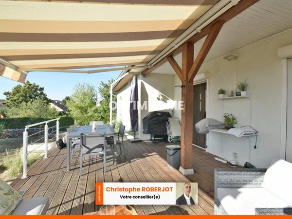 Belle maison de 320m2 au sol sur 1700m2 de terrain clos et piscinable aux portes de Chalon sur Saône