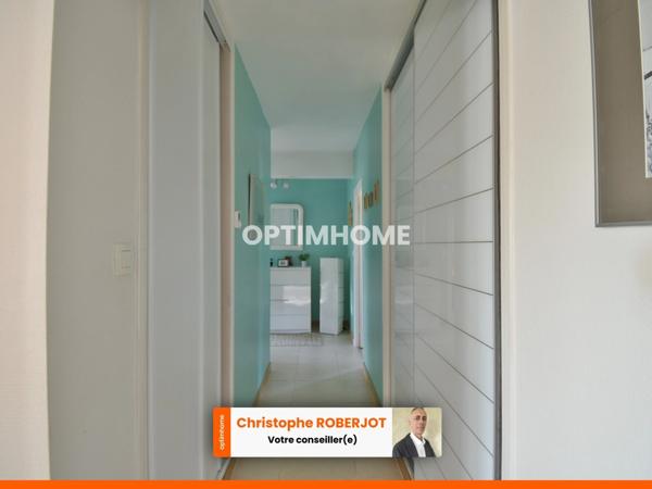 Belle maison de 320m2 au sol sur 1700m2 de terrain clos et piscinable aux portes de Chalon sur Saône