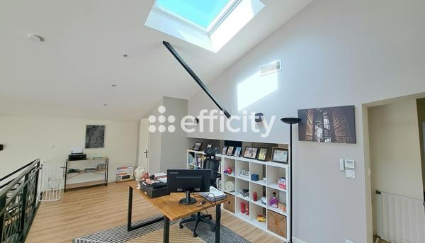 Loft 5 pièces - 176 m²