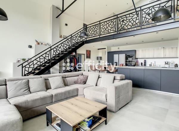 Loft 5 pièces - 176 m²
