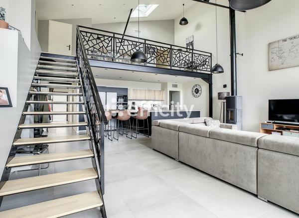 Loft 5 pièces - 176 m²