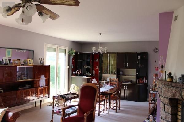 Maison à vendre à Pont-du-Château dans le Puy-de-Dôme (63430), ref : 63022-6