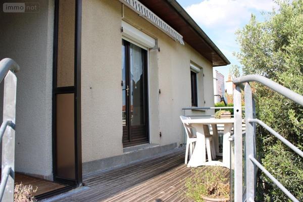 Maison à vendre à Pont-du-Château dans le Puy-de-Dôme (63430), ref : 63022-6