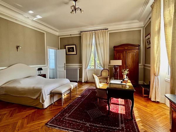 Vente Château Azay-le-Rideau 25 Pièces 1190 m²