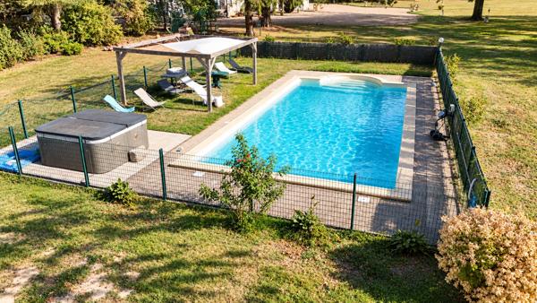 Vente Château Azay-le-Rideau 25 Pièces 1190 m²