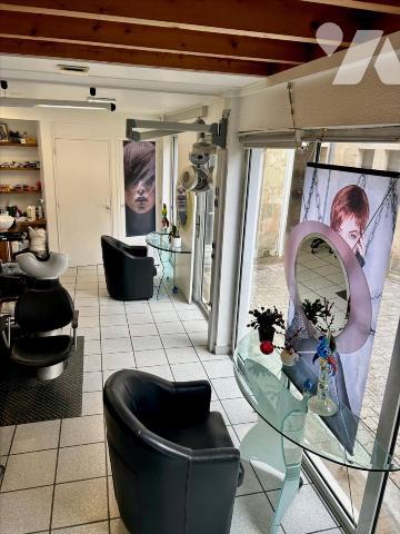 A VENDRE QUIMPER IMMEUBLE MIXTE COMMERCE & HABITATION