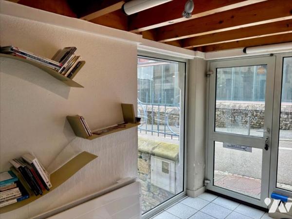 A VENDRE QUIMPER IMMEUBLE MIXTE COMMERCE & HABITATION