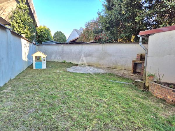 Maison familiale 4 chambres - RER A à 9 min à pied