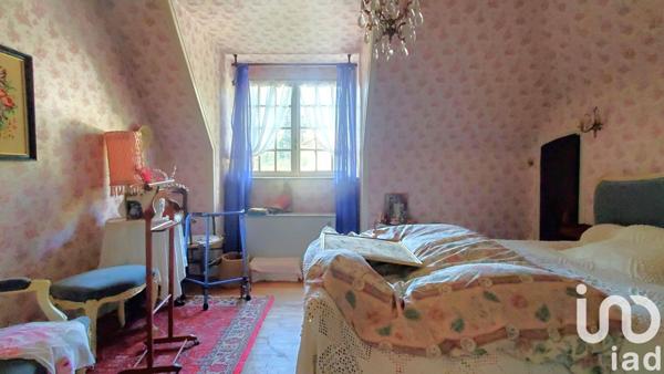 Maison 8 pièces de 190 m² à Neuvic (19160)