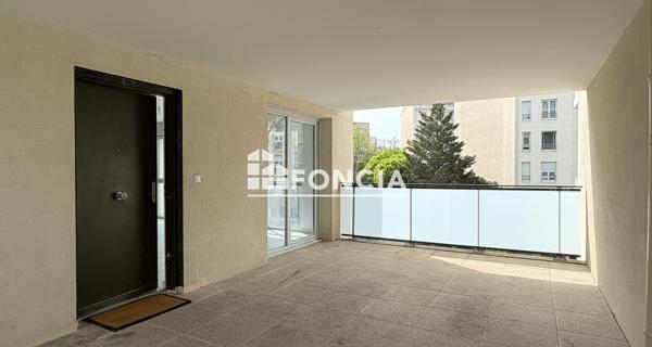 Location Appartement 3 pièces 59.75 m² - Villeurbanne 69100
